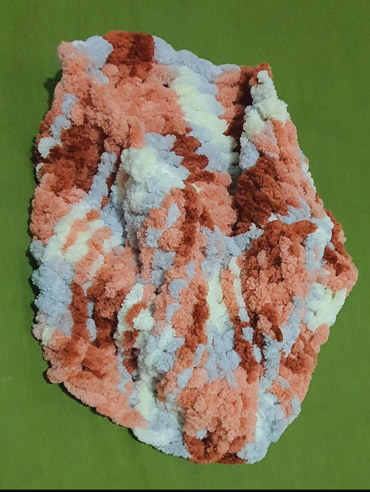 Around the neck Handmade loop ,Yarn Scarf