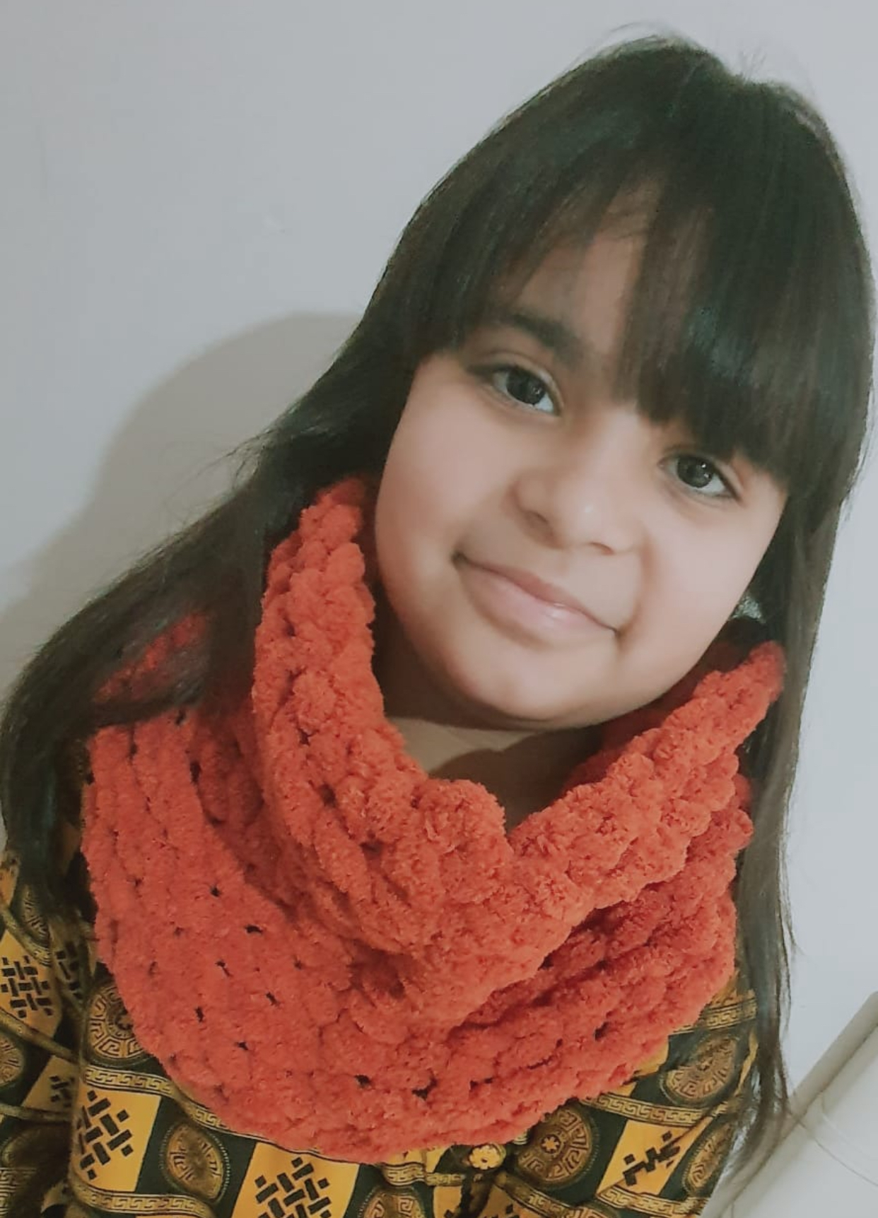 Around the neck Handmade loop ,Yarn Scarf